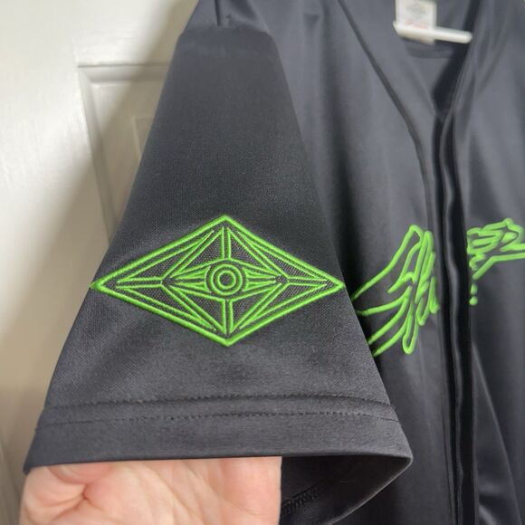 Slander EDM Black Baseball Jersey Neon Green Logo Size XL Rare Festival Merch - Picture 3 of 4
